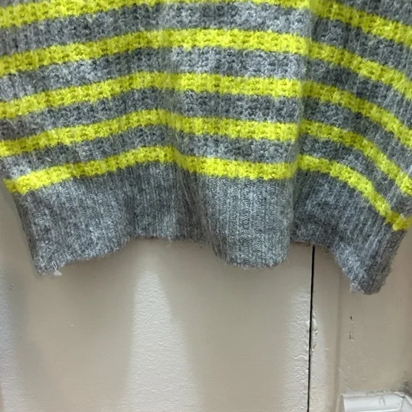 Anthropologie Gray and Yellow Striped Sweater XSP - Picture 5 of 8